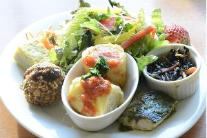 春いっぱいプレート