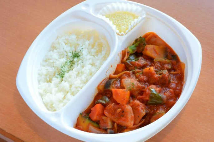 ハンバーグの野菜煮込み弁当