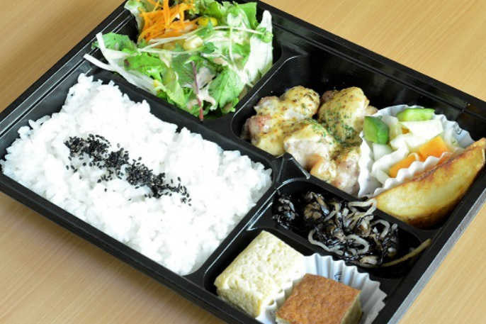 ローストチキンのマスタードマヨネーズ