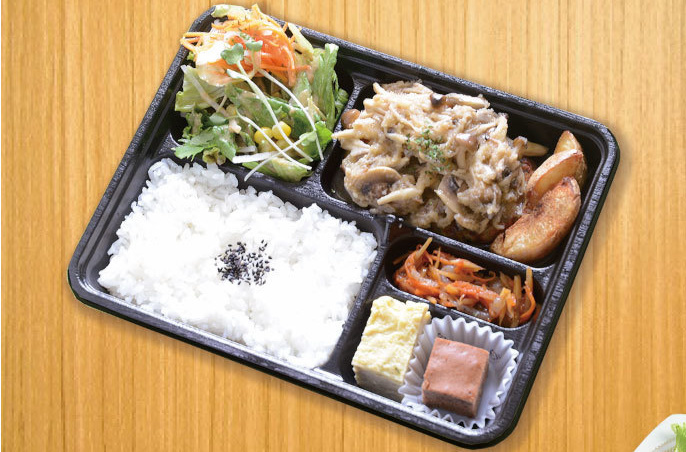 白身魚の和風ソテーとチキンカツ