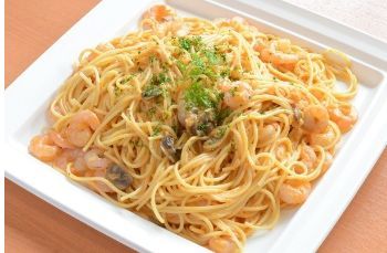 お好きなパスタ（３人分）