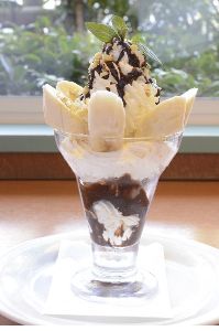 チョコバナナパフェ